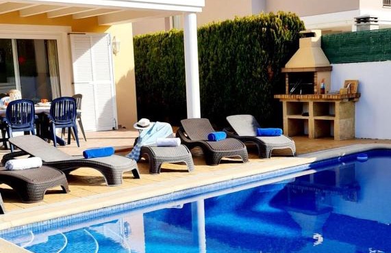 Villa Lorena