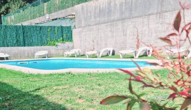 Villa Lucerna, villa with swimming pool in Pantín (Valdoviño)