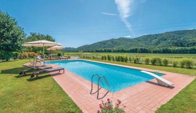 Villa Lucertole by MMega