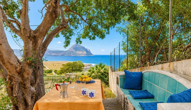 Villa Macari Fantastic Sea View, Macari, Italy