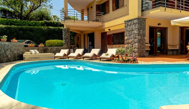 Villa Magdalena - Exclusive Stay