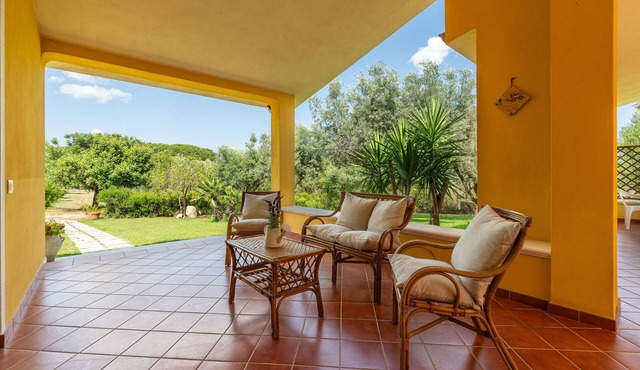 Villa 'Mameli' with Mountain View, Wi-Fi and Air Conditioning