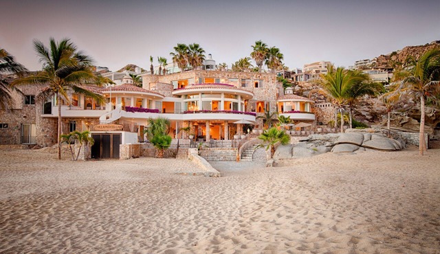 Villa Marcella - Beautiful Beachfront Villa