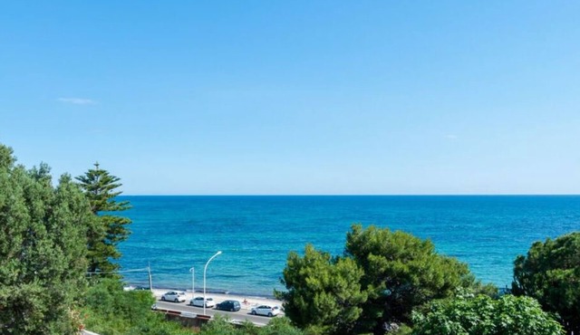 Villa Margine Rosso: an enchanting retreat just steps from the sea