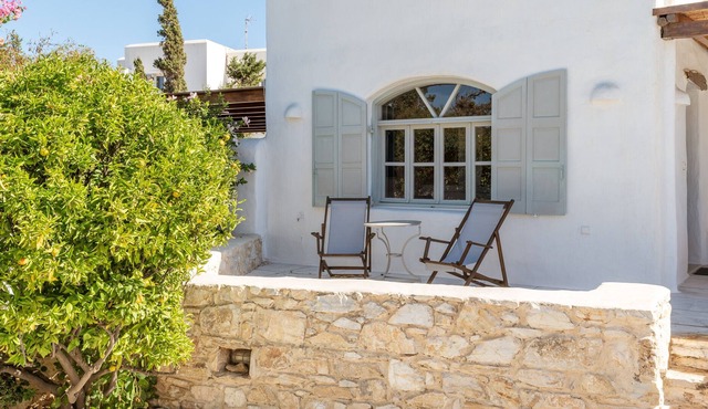 Villa 'Mari Art Cycladic Villas - Levantis' with Sea View, Wi-Fi and Air Conditioning