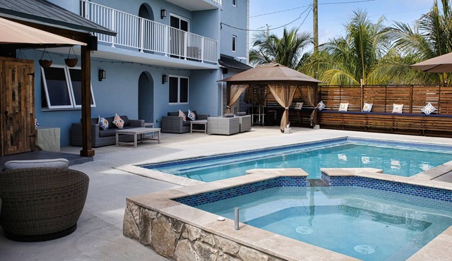 Villa Marina Suites