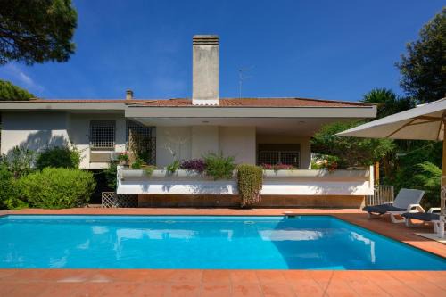 Villa Marisa