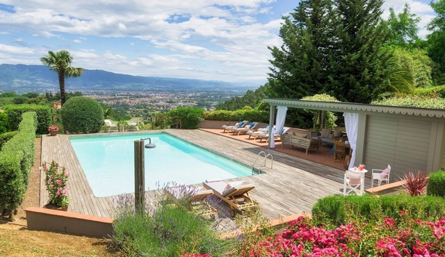 Villa Marraccini 8, Emma Villas
