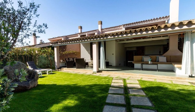 Villa marta, just 100 m from Cala Caterina