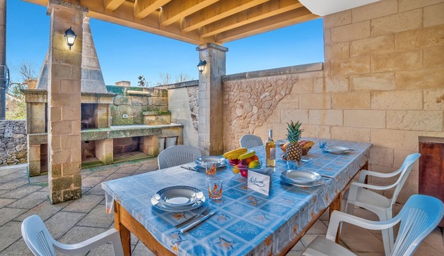 Villa Marta With Garden Near The Sea, Melendugno, Italy