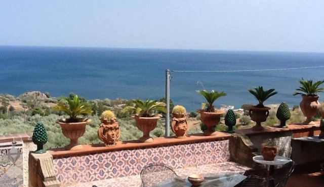 Villa Maruzza one kilometer from the sea