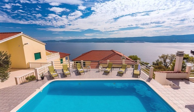 VILLA MASLINA, with private 32m2Pool, panoramic views on 100km coastline, 12 pax