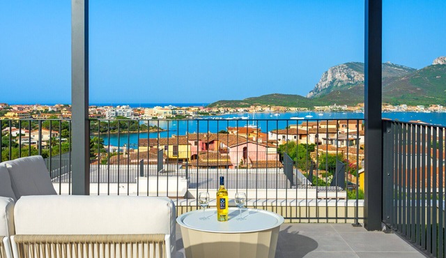 Villa Mathis by Klodge - exquisite seaview villa with pool