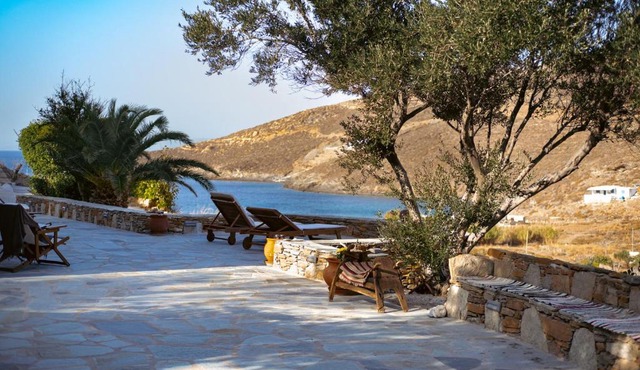 Villa Mavrianos