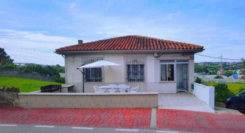 Villa Mayki