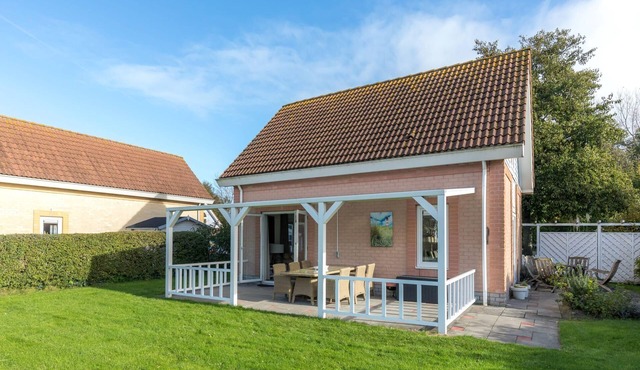 "Villa Meerchen", Villa mit überdachter Terrasse, 800m vom Strand entfernt