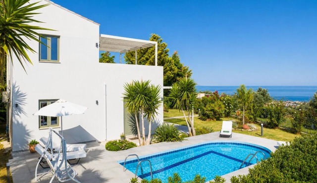 Villa Michalis - Two Bedroom Villa, Sleeps 4