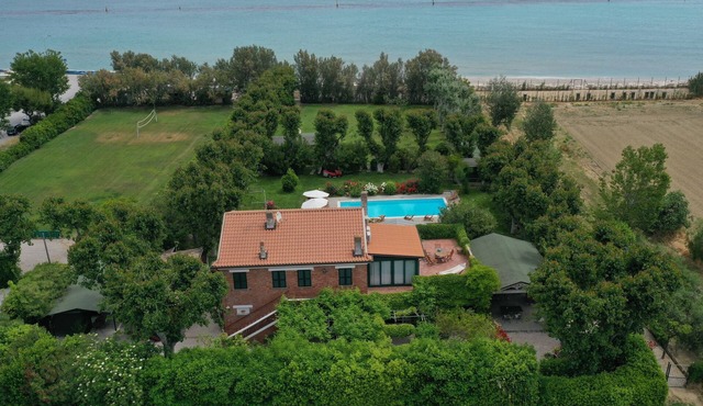 Villa Mirella Beach