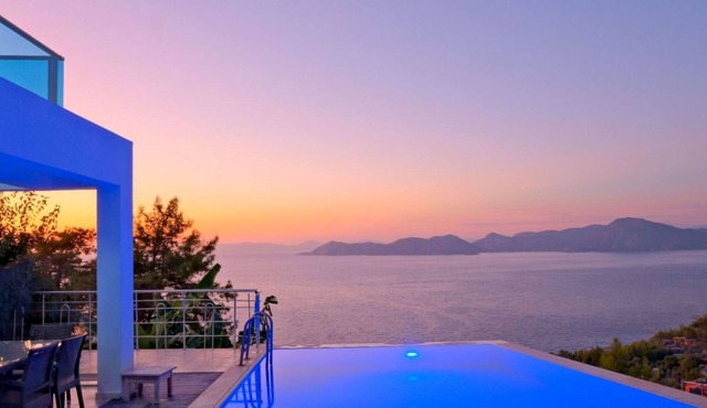 Villa mit unfassbarem Meerblick by Interhome