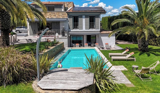Villa Moderne à 5 minutes de la place des lices