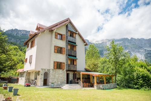 Villa Molla