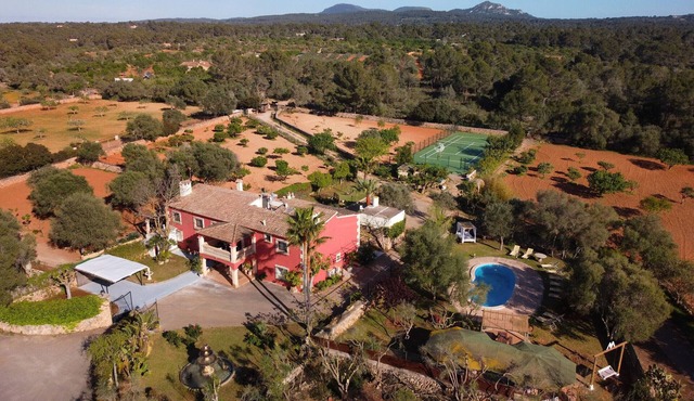 Villa Monsebo by Slow Villas, with pool, tennis court, and minigolf