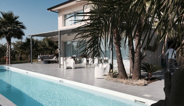 Villa Mozaic . wonderful setting with panoramic views, pool 16mX3