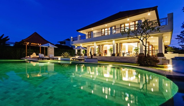 Villa Narooma with Ocean View