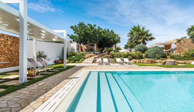 Villa Nerissa - Private villa with pool