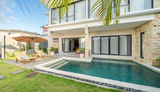 Villa Nia Gray 5Bedroom Seminyak