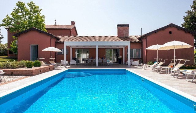 Villa Ninetta 10+1, Emma Villas