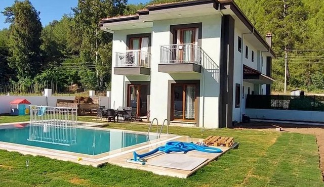 Villa Noyan