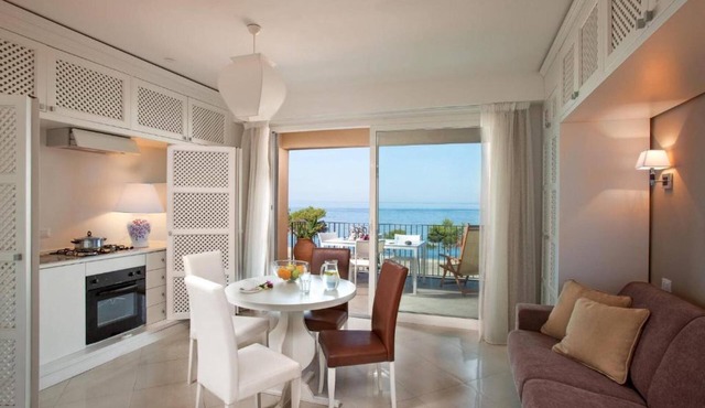 Villa Oasis Residence