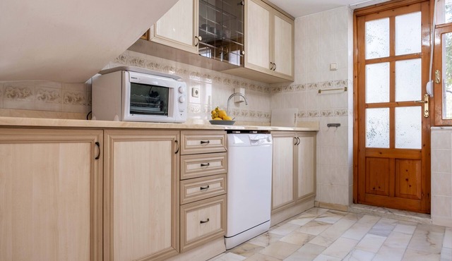 Villa Olinda-Triplex with huge private Garden