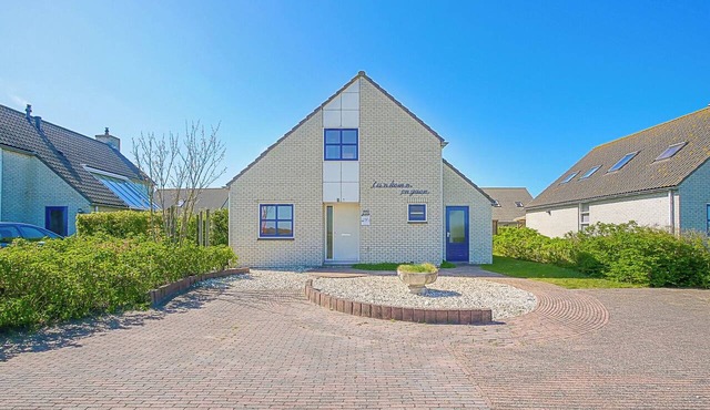 Villa Opduin Vacation Home – Your Dream Vacation in Julianadorp aan Zee