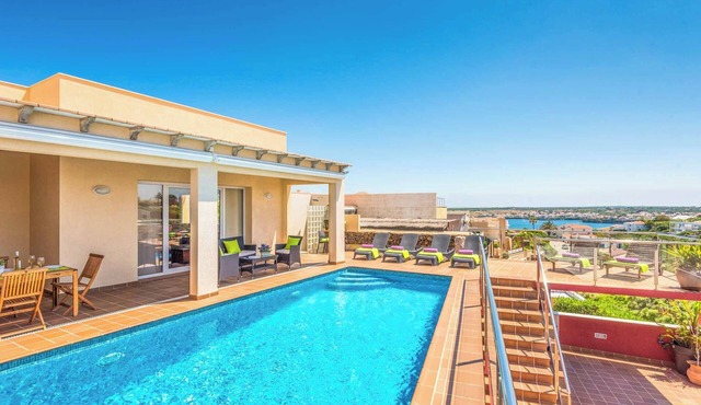 Villa Oratge - Four Bedroom Villa, Sleeps 6