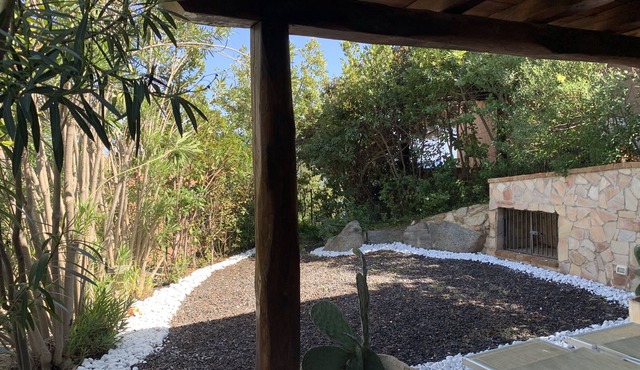 Villa overlooking the Porto Luna bay