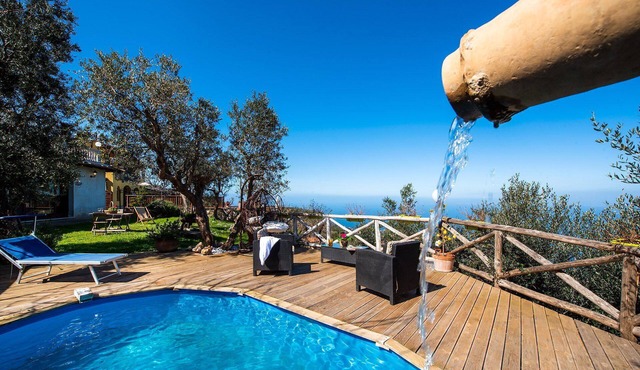Villa Pandora with pool and view - My Rental Homes
