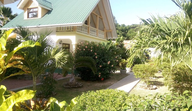 VILLA PAYANKE (Chalets Anse Reunion) - 2 to 4 people - close to the beach