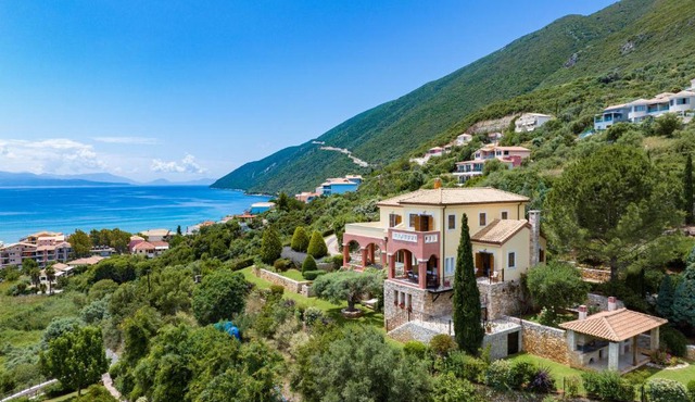 Villa Pera