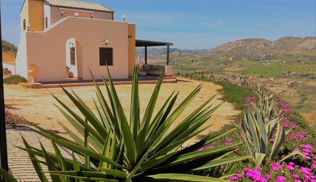 VILLA PERGOLE - SCALA DEI TURCHI