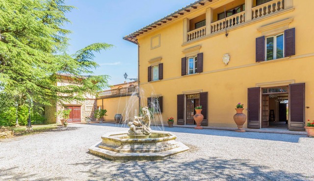 Villa Pieve, Lucignano