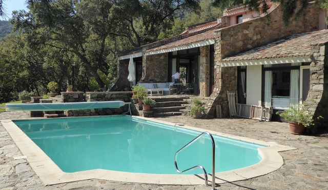 Villa Plein SUD - VUE Imprenable - Piscine - Jardin - LA Garde Freinet