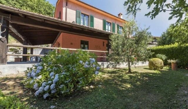 Villa Popiglio Comfortable holiday residence
