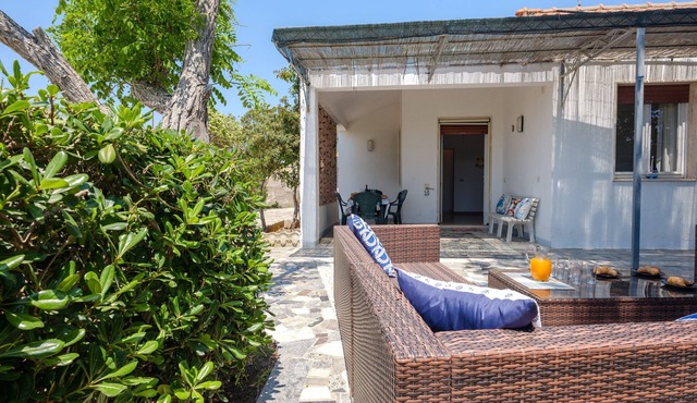 Villa 'Punta Prosciutto Vista Mare' with Sea View, Wi-Fi and Air Conditioning