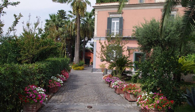 Villa Raffaela - Stately home, independent, quiet, sunny, ideal for a relaxing holiday