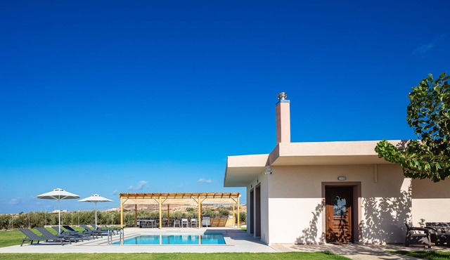 Villa Red Sunset by Estia