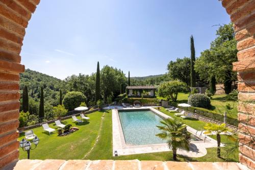 Villa Rigomagno by MMega