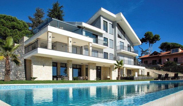 Villa Rita Pool & Spa