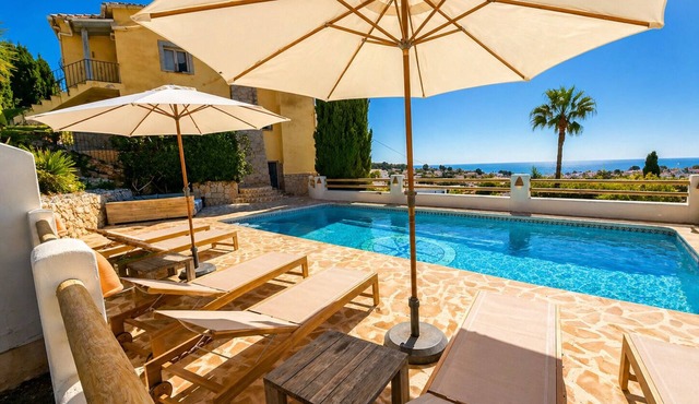 Villa Robis Moraira, Panoramic Sea View, 12pers, Jacuzzi, Sauna, Fitness, .